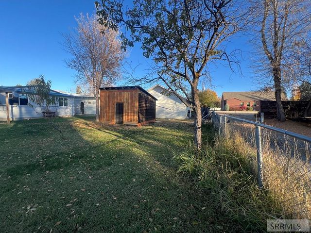 1509 Shoup Street, Salmon, ID 83467