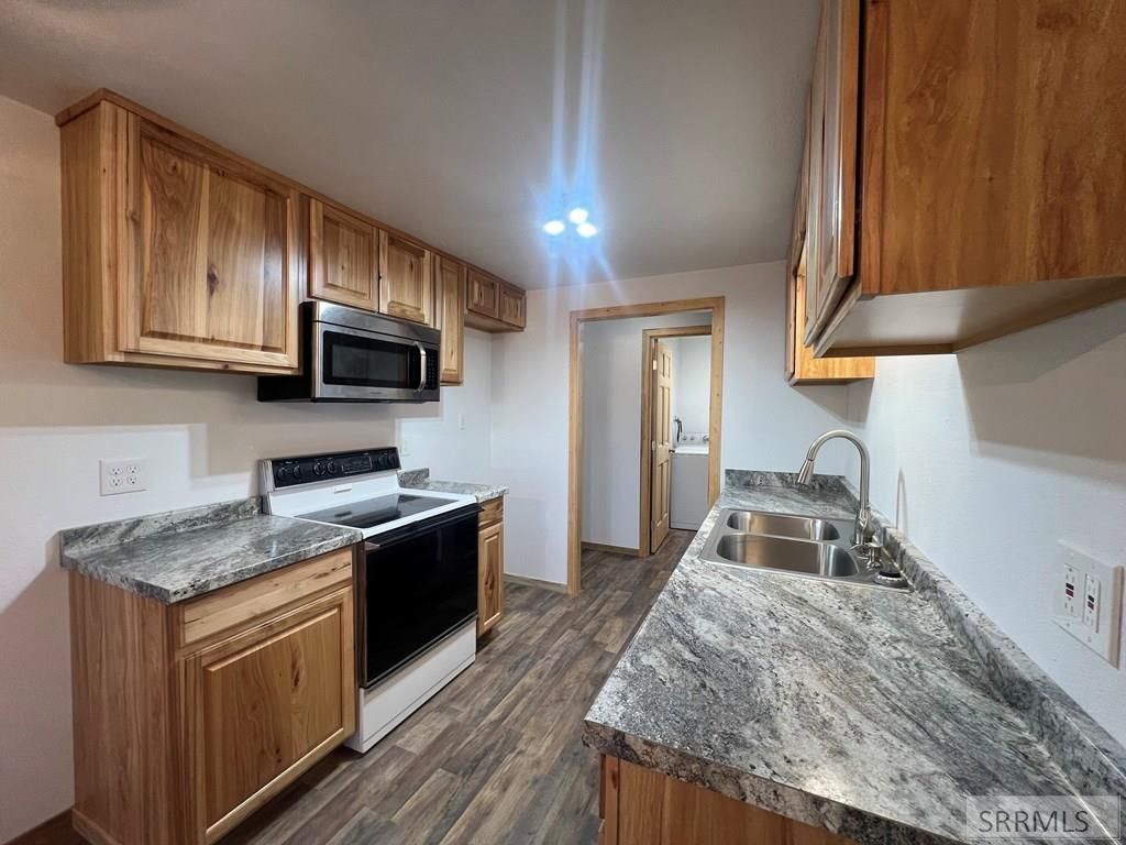 Image 10 of property listing at 1509 Shoup Street, Salmon, ID 83467