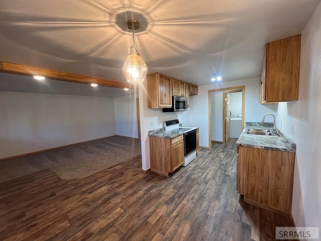 Image 6 of property listing at 1509 Shoup Street, Salmon, ID 83467