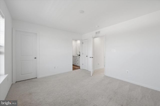 24 ARMISTEAD PL, Charles Town, WV 25414