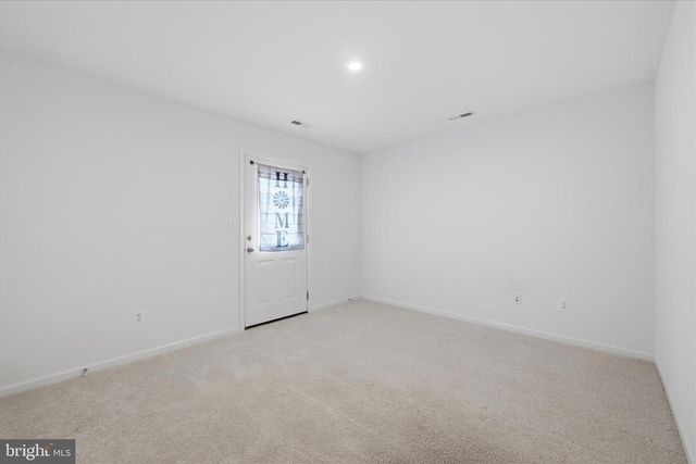 24 ARMISTEAD PL, Charles Town, WV 25414