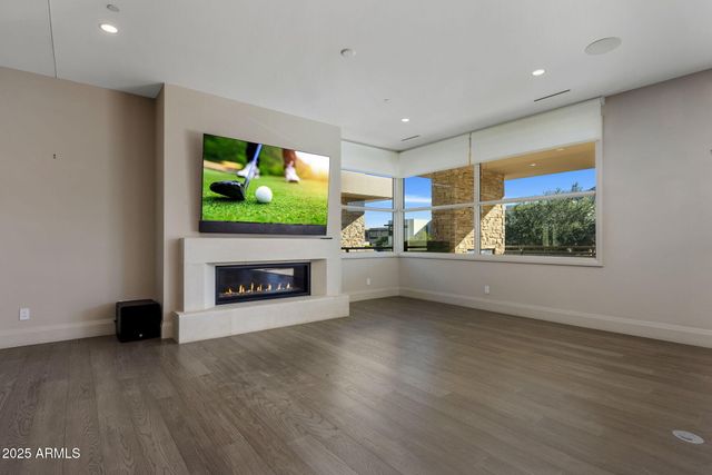 5541 E STELLA Lane, Paradise Valley, AZ 85253