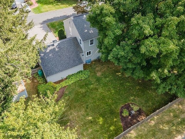 115 Parker Rd, Wellesley, MA 02482