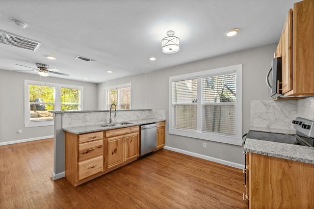 3772 W 6th Street, Fort Worth, TX 76107