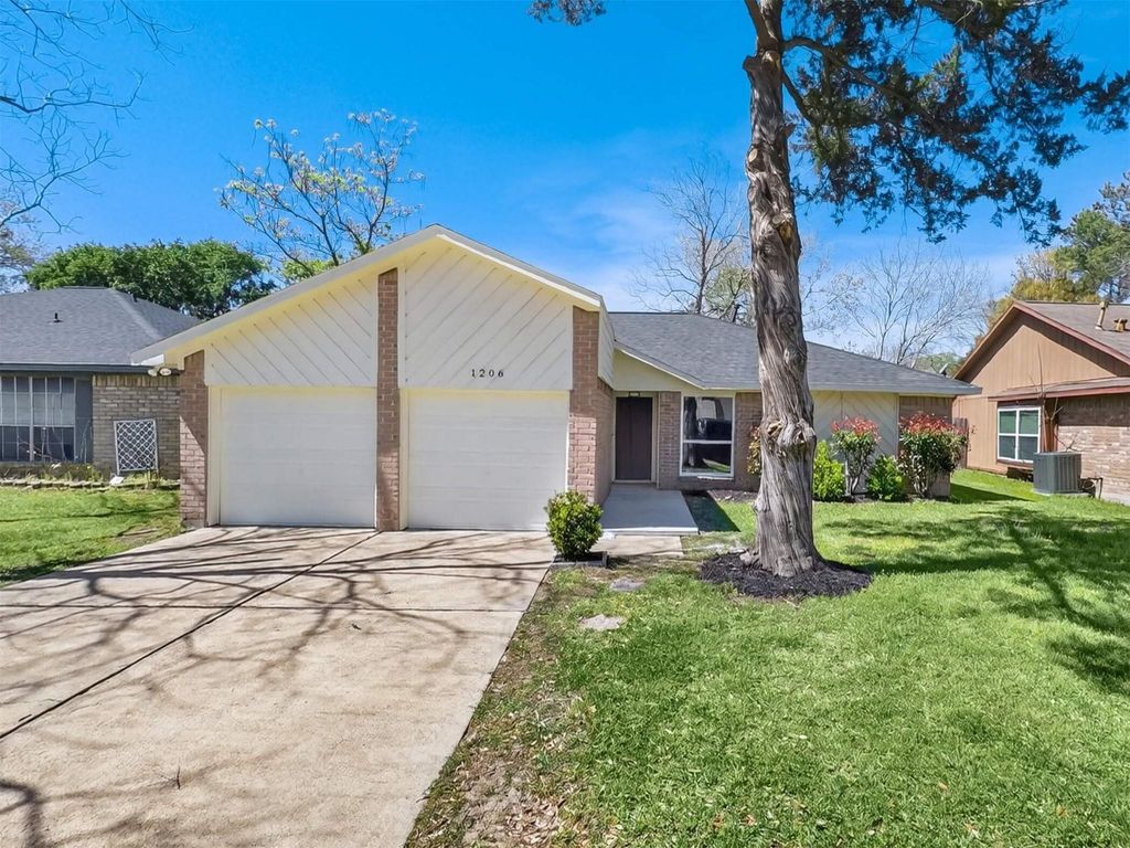 1206 Silver Morning Drive, Katy, TX 77450