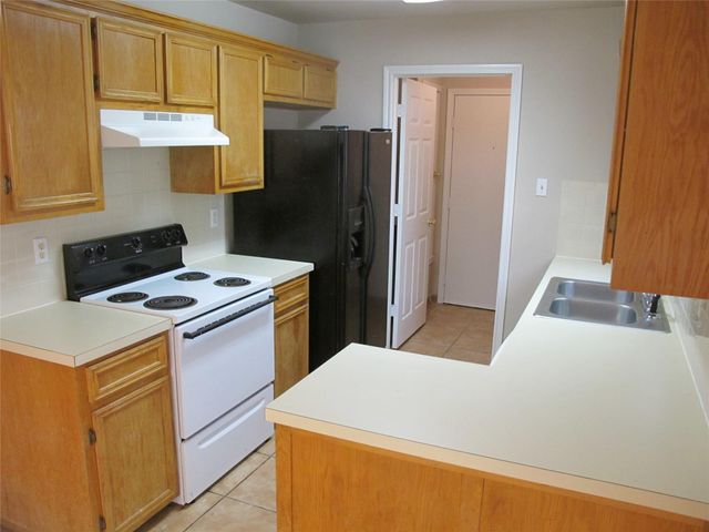902 Quartz CT B, Cedar Park, TX 78613