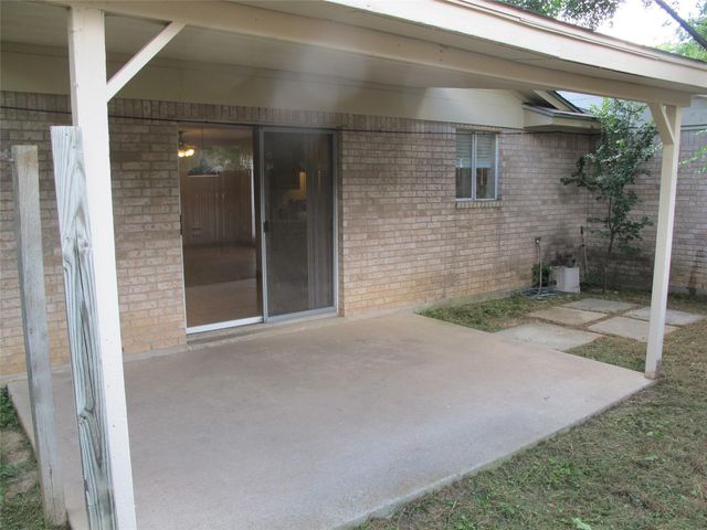 902 Quartz CT B, Cedar Park, TX 78613