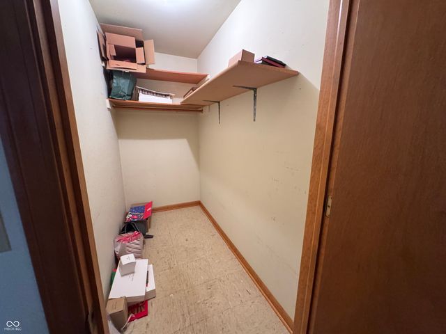 970 E North Street, Mays, IN 46155