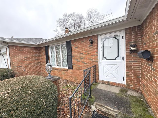 970 E North Street, Mays, IN 46155