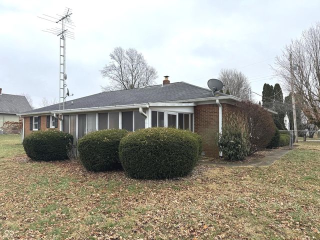970 E North Street, Mays, IN 46155
