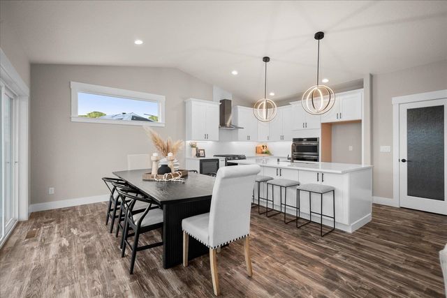 7009 E Beverly Ave, Spokane Valley, WA 99212