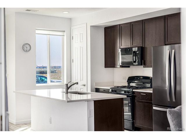 9667 Walden St, Commerce City, CO 80022