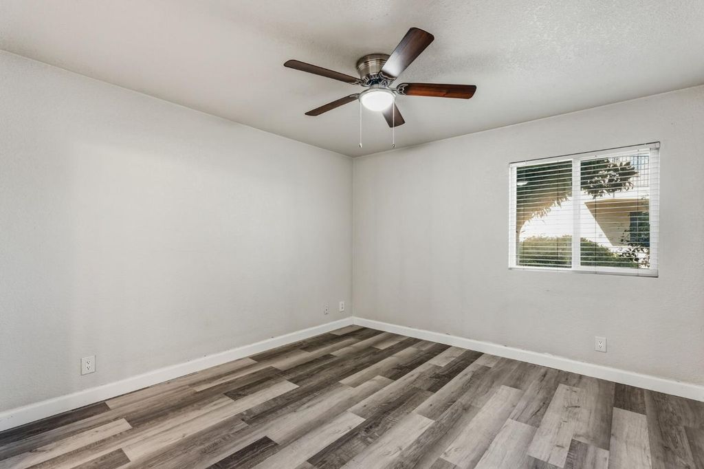 Image 15 of property listing at 3739 W Bullard Avenue # 119, Fresno, CA 93711