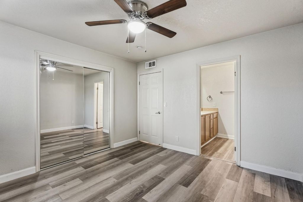 Image 16 of property listing at 3739 W Bullard Avenue # 119, Fresno, CA 93711