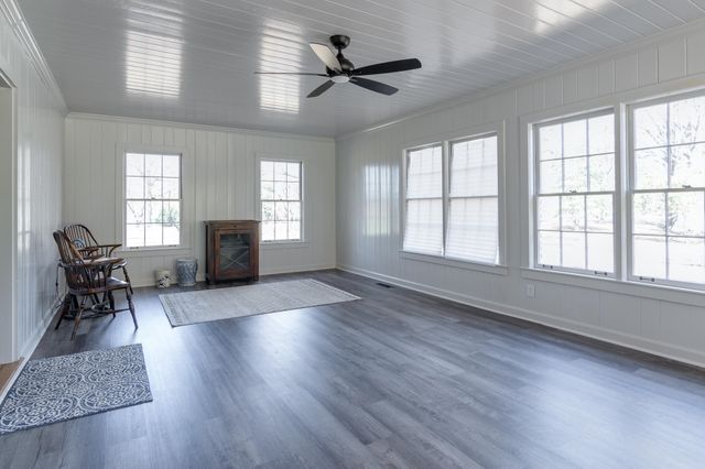 506 PETERSON LAKE RD, Collierville, TN 38017