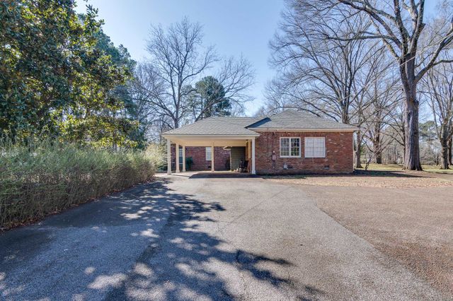 506 PETERSON LAKE RD, Collierville, TN 38017