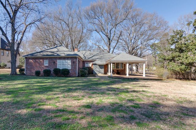 506 PETERSON LAKE RD, Collierville, TN 38017