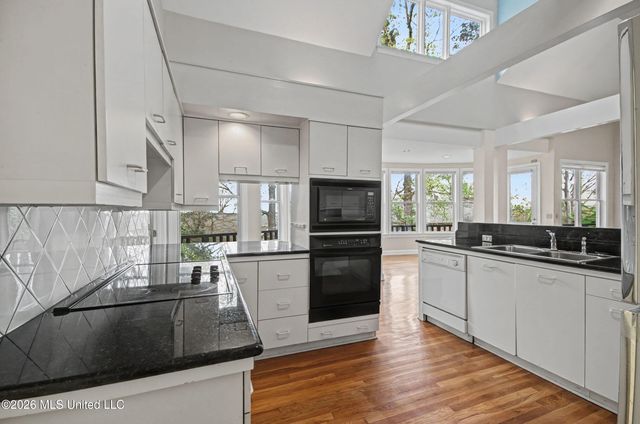 104 Grey Brant Court, Madison, MS 39110