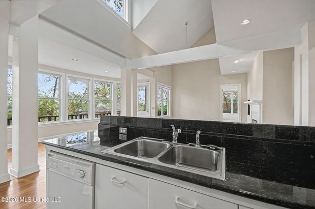 104 Grey Brant Court, Madison, MS 39110