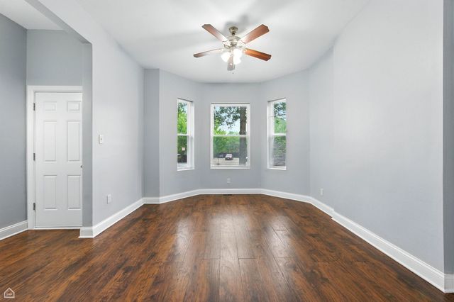 8234 S Exchange Avenue, Chicago, IL 60617