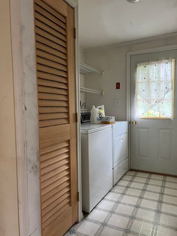 290 Calef Hwy Unit D17, Epping, NH 03042