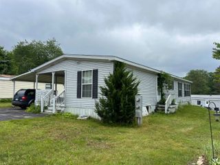 290 Calef Hwy Unit D17, Epping, NH 03042