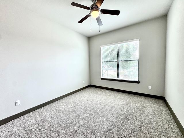 5454 Washington Avenue 1403, Houston, TX 77007