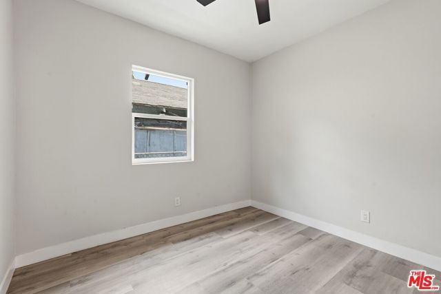 137 W 47th Place, Los Angeles, CA 90037