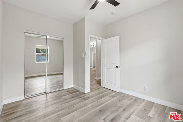 137 W 47th Place, Los Angeles, CA 90037
