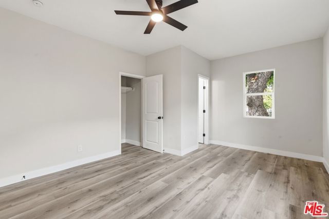 137 W 47th Place, Los Angeles, CA 90037