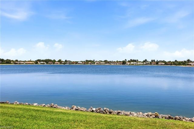 7071 Mill Pond CIR, Naples, FL 34109