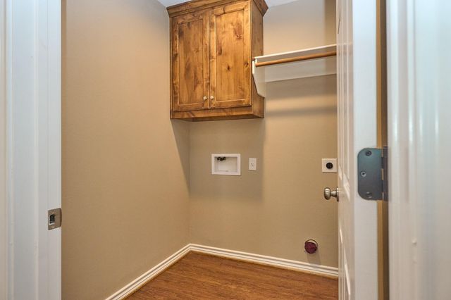 1807 Nuches Lane, Bryan, TX 77803