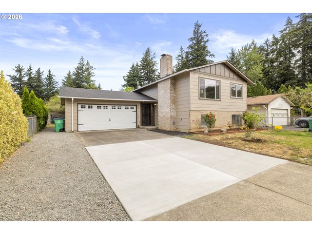 14225 Se MILL St, Portland, OR 97233