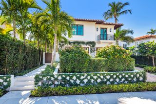 218 Everglade Avenue, Palm Beach, FL 33480