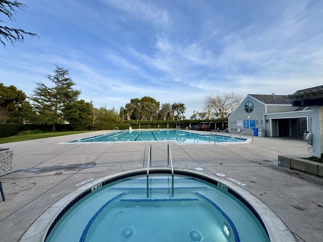 608 Bahama Lane, Foster City, CA 94404