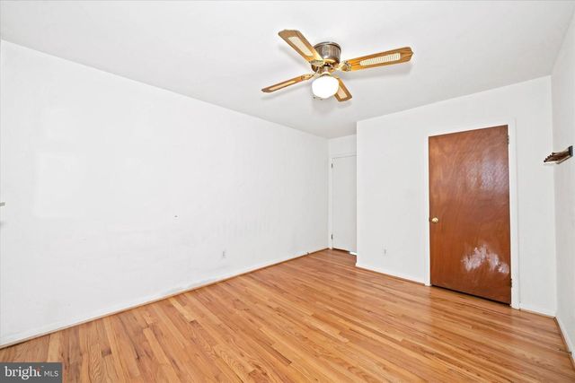 2422 W PARRIS DR, Wilmington, DE 19808