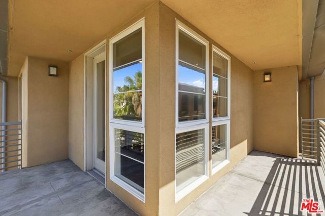 5831 Seawalk Drive 216, Los Angeles, CA 90094