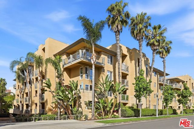 5831 Seawalk Drive 216, Los Angeles, CA 90094