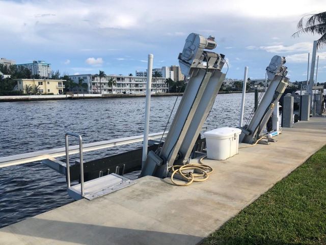 412 SE 28th Avenue, Pompano Beach, FL 33062
