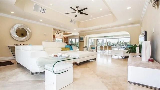412 SE 28th Avenue, Pompano Beach, FL 33062