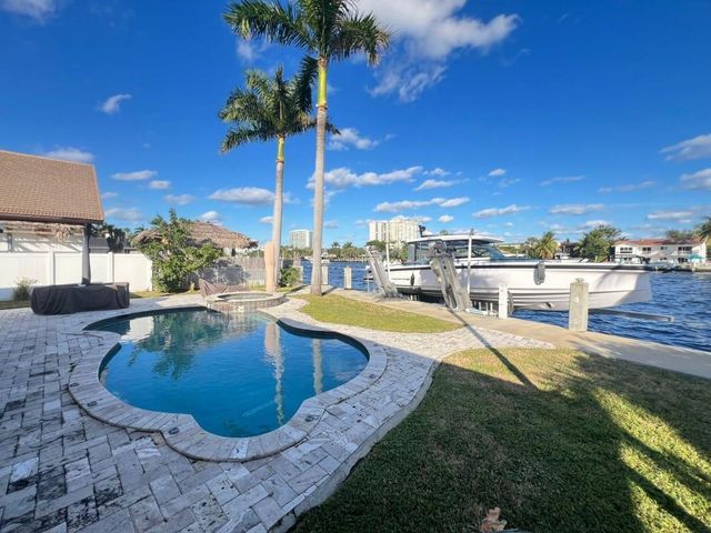 412 SE 28th Avenue, Pompano Beach, FL 33062