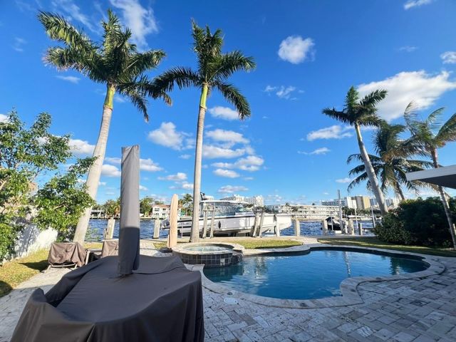 412 SE 28th Avenue, Pompano Beach, FL 33062