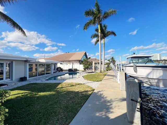412 SE 28th Avenue, Pompano Beach, FL 33062
