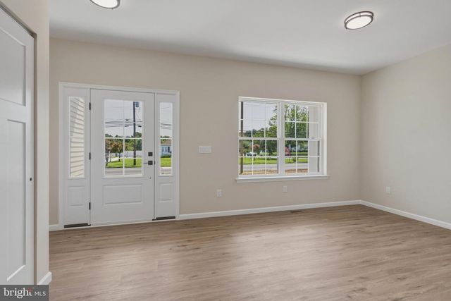 1162 S SPRING RD, Vineland, NJ 08361