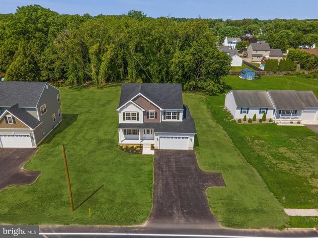 1162 S SPRING RD, Vineland, NJ 08361