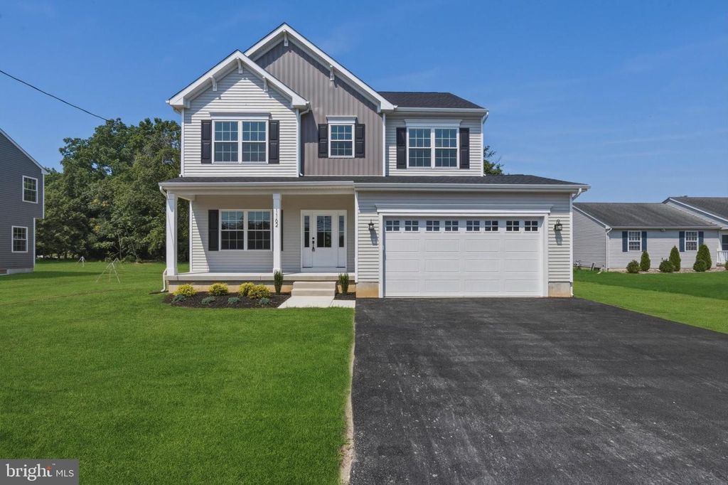 1162 S SPRING RD, Vineland, NJ 08361