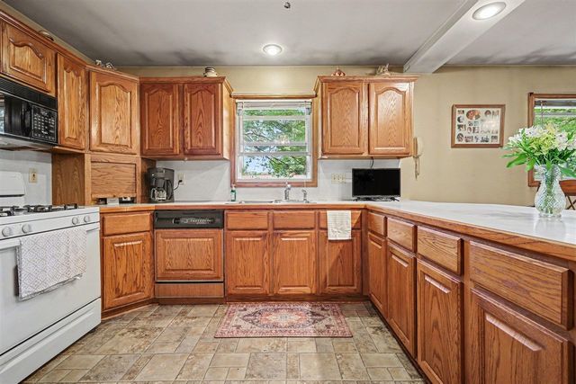 4960 Havana Avenue, Wyoming, MI 49509