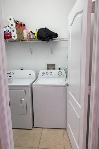 20163 BAY CEDAR AVENUE, Tampa, FL 33647