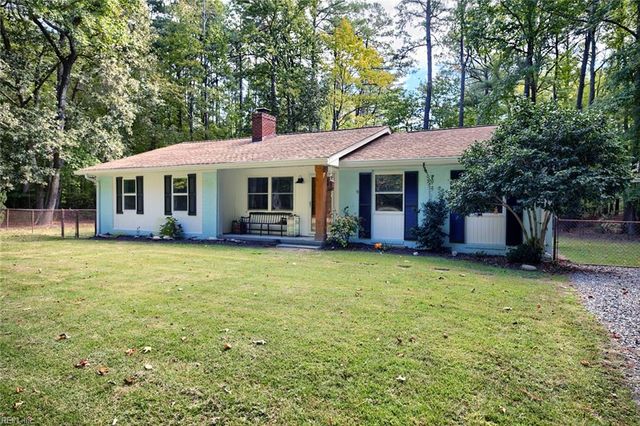 764 Lovers LN, Mathews, VA 23109