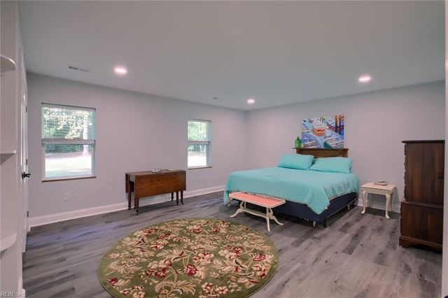 764 Lovers LN, Mathews, VA 23109